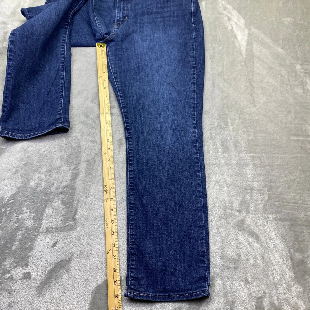 Levi's Women's Classic Straight Leg Jeans Dark Wash Blue Size 14 Fits 33" Grunge - Picture 3 of 11